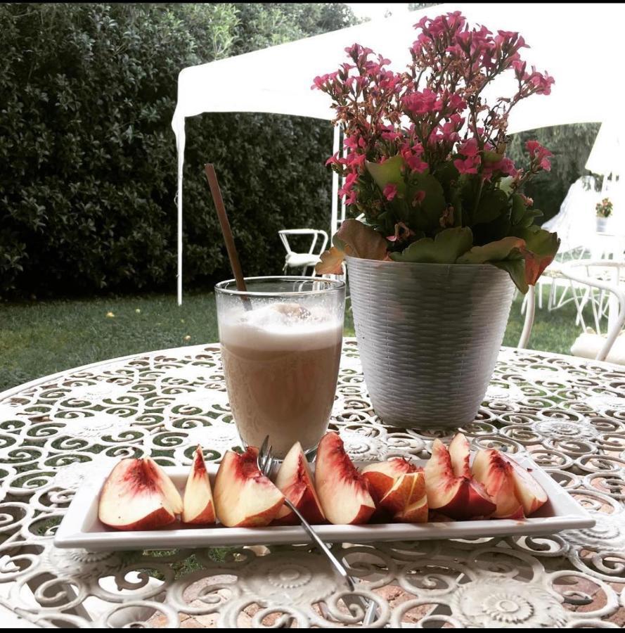 Lucciole Nella Nebbia Hotel Stellata ภายนอก รูปภาพ